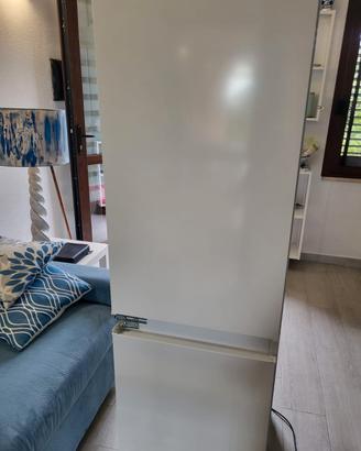 frigorifero combinato indesit