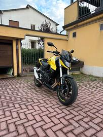 Honda Hornet 750 - 2023