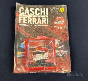 Caschi Ferrari Charles Leclerc 2022 n.75