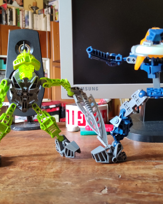 2 lego bionicle action