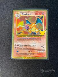 Charizard del 30th anniversary dei Pokémon