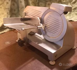 Affettatrice professionale lama 22