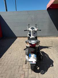 Honda sh 300