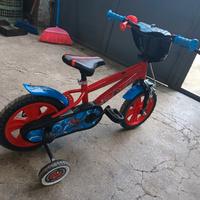 bicicletta bambini 4/5 anni.