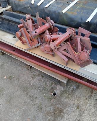 Tornietti tendicordee/o tendicavi