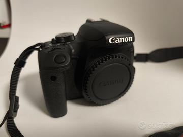 Canon 800d + 2 Obiettivi + Accessori
