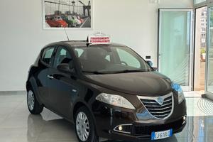 Lancia Ypsilon 1.2 69 CV 5 porte S&S Silver