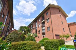 APPARTAMENTO CON MANSARDA E BOX AUTO DOPPIO