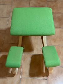 Sedia ergonomica in legno e tessuto Variér verde