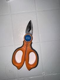 Forbice elettricista