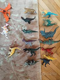 Lotto dinosauri e animali giocattolo – 16 pezzi