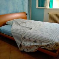 Mobili- arredo camera matrimoniale in noce