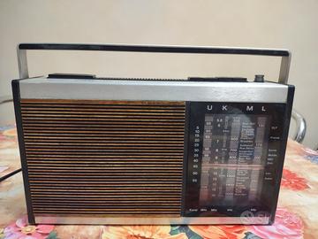 RADIO D'EPOCA MARCA GRAETZ  MODELLO PAGINO 304