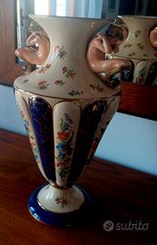 vaso antico  in porcellana 