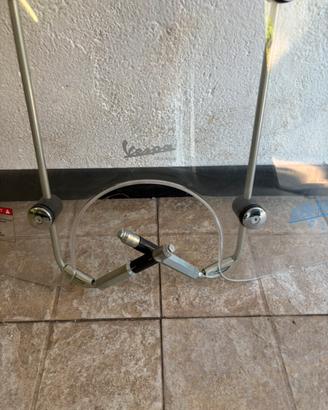 Parabrezza vespa