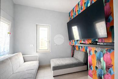 3 LOCALI A MONTE DI PROCIDA