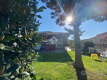 QUADRIFAMILIARE A FABRICA DI ROMA