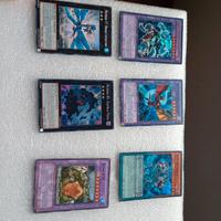 Lotto carte Yu-Gi-Oh diverse rarità vintage semi v