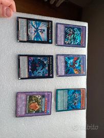Lotto carte Yu-Gi-Oh diverse rarità vintage semi v