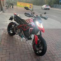 Hypermotard 950