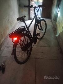bicicletta elettrica usata