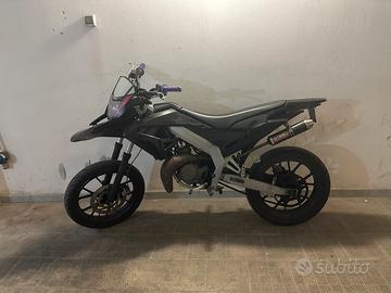 Aprilia SX 50 2018 Factory