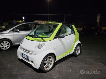 SMART fortwo cabrio motore nuovo e restaurata