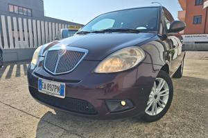 Lancia Ypsilon 1.4 Oro Ecochic GPL