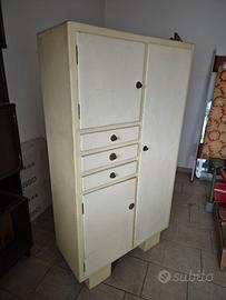 mobile dispensa o credenza da cucina in stile vint