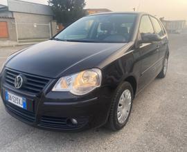 Volkswagen Polo 1.4/75CV 16V 5p. Comfortline