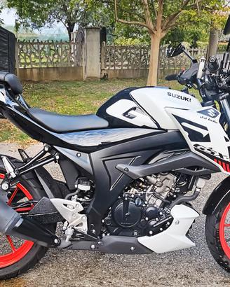 Suzuki GSX-S 125 