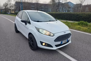 FORD FIESTA 1.4 TDCI TITANIUM "OK NEOPATENTATI"