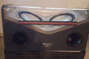 Amplificatore e subwoofer