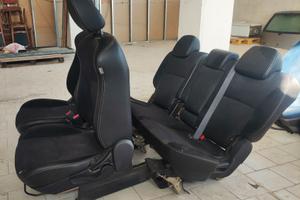 Sedili Mercedes-Benz Vito