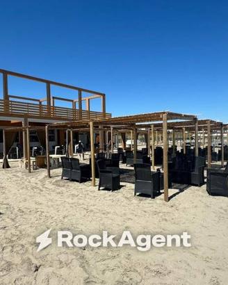 Attività / Licenza di 4000 m² con 5 locali a Chiog