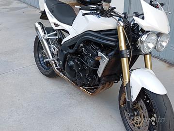 Speed triple 1050