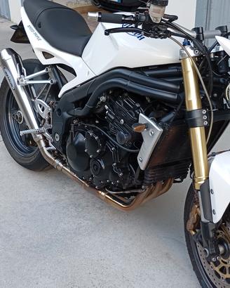 Speed triple 1050