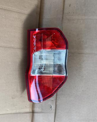 FANALE POSTERIORE DX FORD TRANSIT COURIER - TOURNE