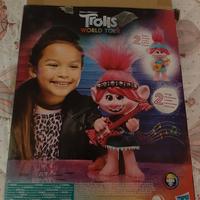 Hasbro Trolls World tour bambola Poppy