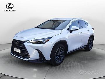 Lexus NX Hybrid 4WD Premium
