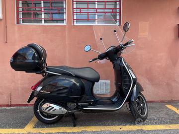 Vespa GTS 300