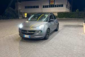 OPEL ADAM si neopatentato