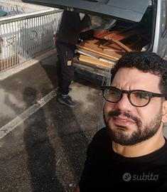 Assistante di traslochi /sgombero