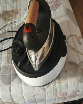 ferro da stiro con caldaia
