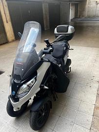 Piaggio MP3 300 hpe - 2022