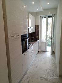 Quadrilocale arredato nuovo e centralissimo