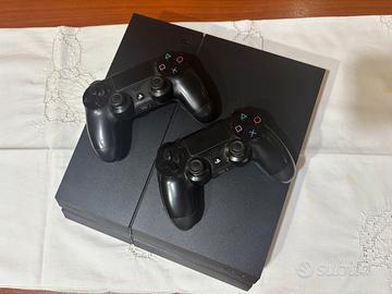 PlayStation4 + 2 pad + giochi