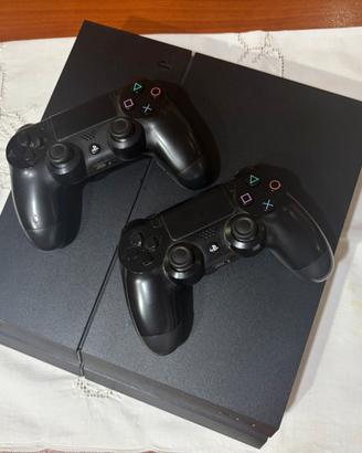 PlayStation4 + 2 pad + giochi