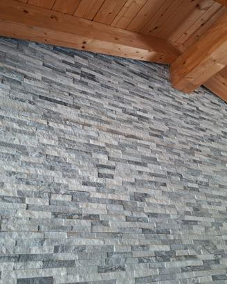 Rivestimento in pietra naturale