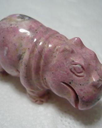 Ippopotamo in Rodonite